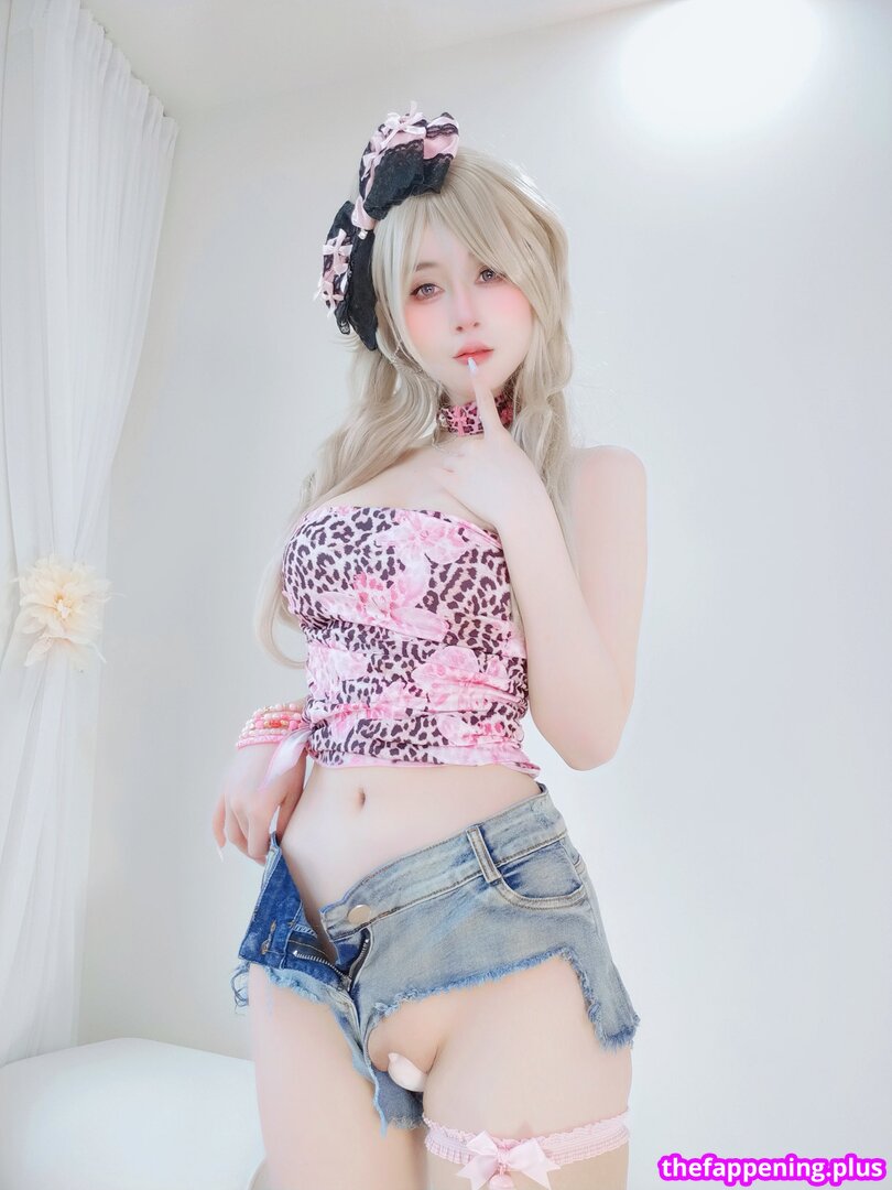 81silver811 / baiyin81 / baiyin811 / silver81_ / silver881 / 白银81 Naken OnlyFans Foto #827