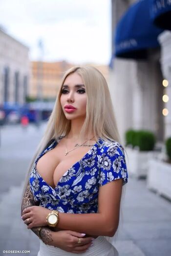 Alina Ferrari