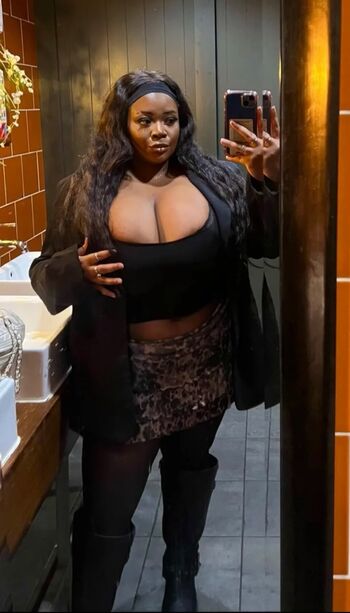 Amanda Nchoma