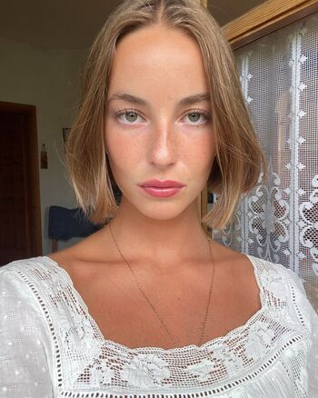 Amelie Manzoli