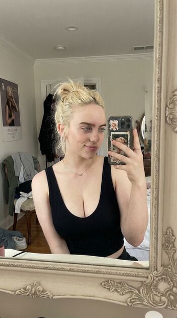 Billie Eilish Fake