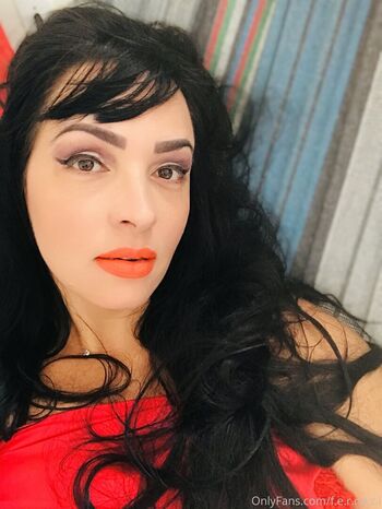 Cinthia Ferrari