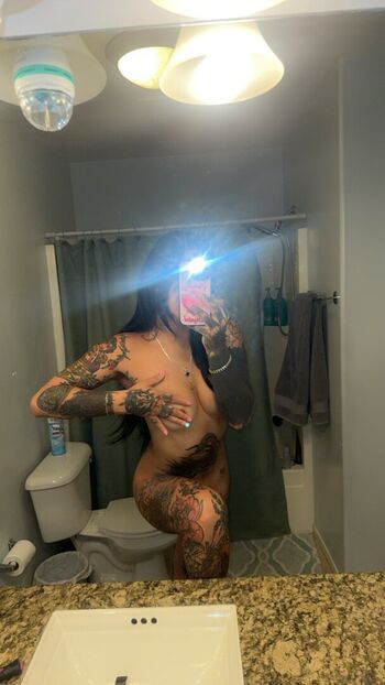 crystal._alvarezz