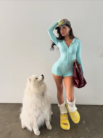 Ella Christo