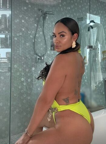 Evelyn Lozada
