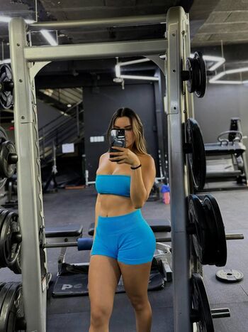 Fiorella Retiz