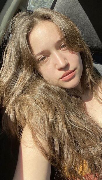Gideon Adlon