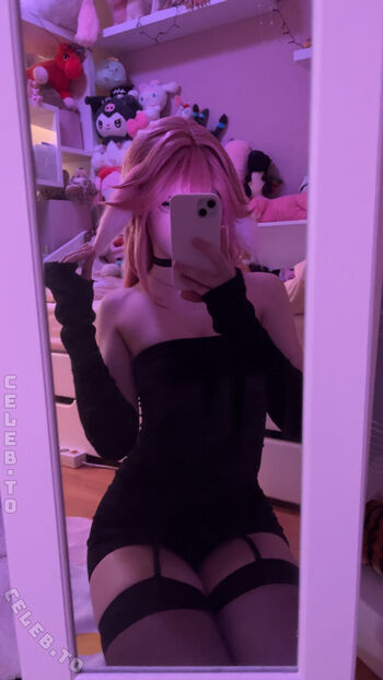 Isi.cosplay