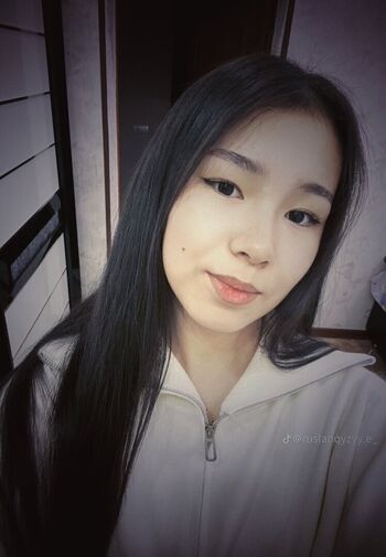 Lilian Hearts