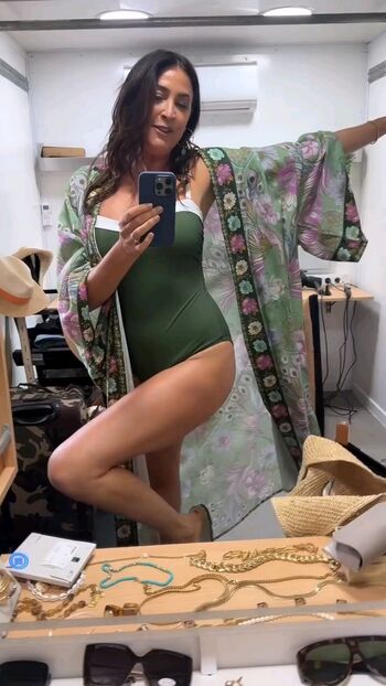 Lisa Snowdon