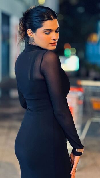 Mansi Suravase
