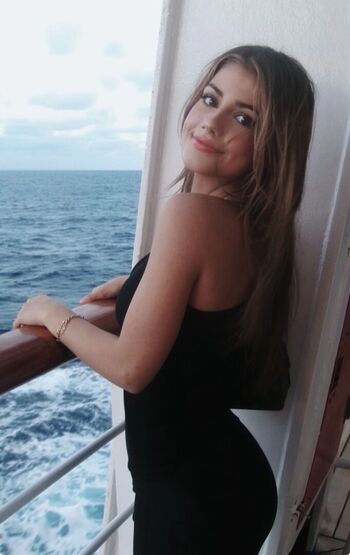 Mia Volpi