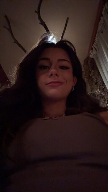 Mikayla Campinos