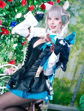 mina_pochico