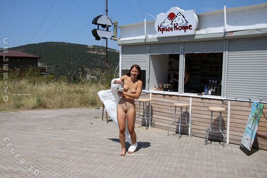 Nackt In Russland