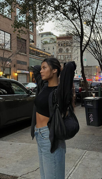 Nathalie Lok