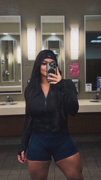 Nikki Blackheart