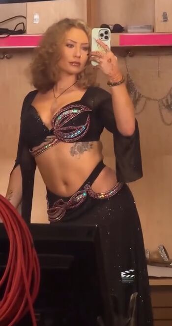 Nikkita Lyons