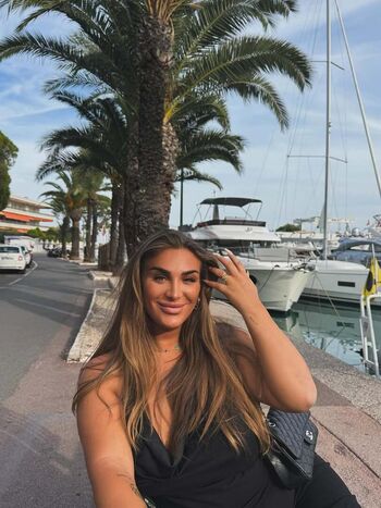 nina___story