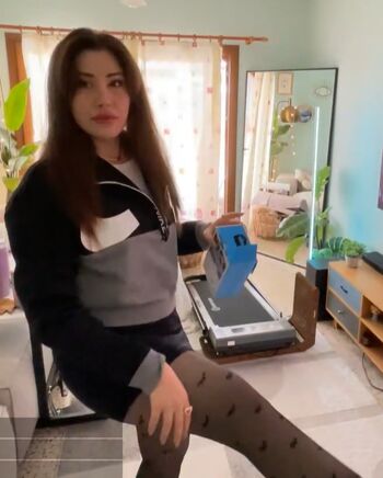 Özge Azunyan