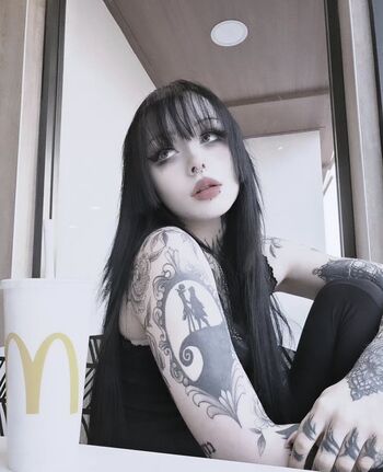 subbysuccubabie