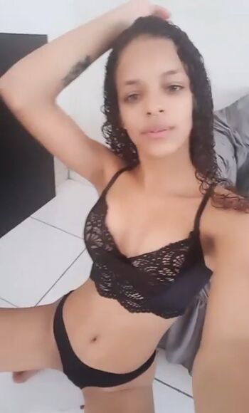 Suelen Dias