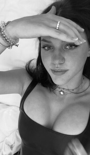 Victoria_lackner