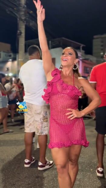 Viviane Araujo