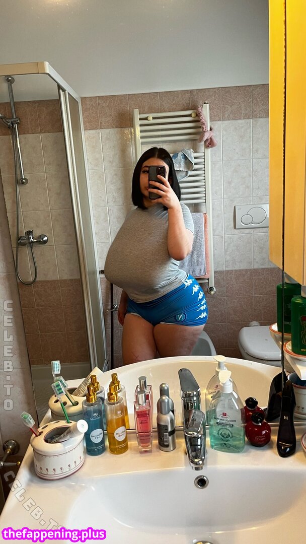 Mxmmytina / VVALENTINABONETALLI नग्न OnlyFans फोटो #89