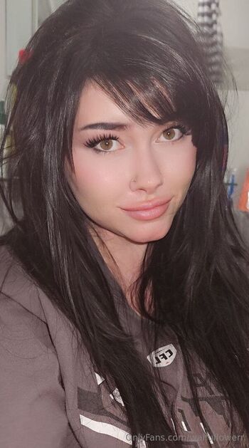 waifuflowerr
