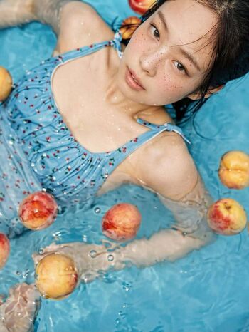 WomenK-pop