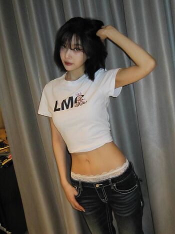 WomenK-pop