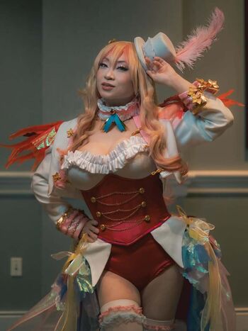 Yaya Han